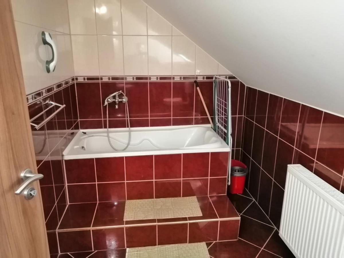 Csipkehaz Apartman Cserkeszőlő 외부 사진