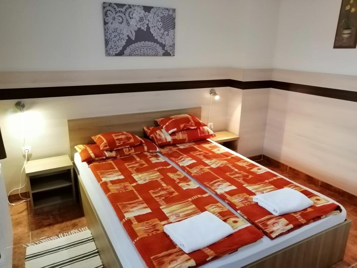 Csipkehaz Apartman Cserkeszőlő 외부 사진